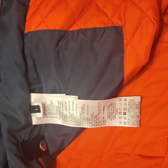 Diessel jacket size is large in great shape. - Picture 5 of 5